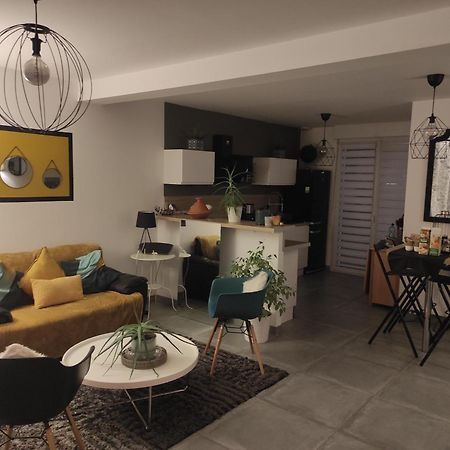 Apartmán Chez Driss Crévin Exteriér fotografie