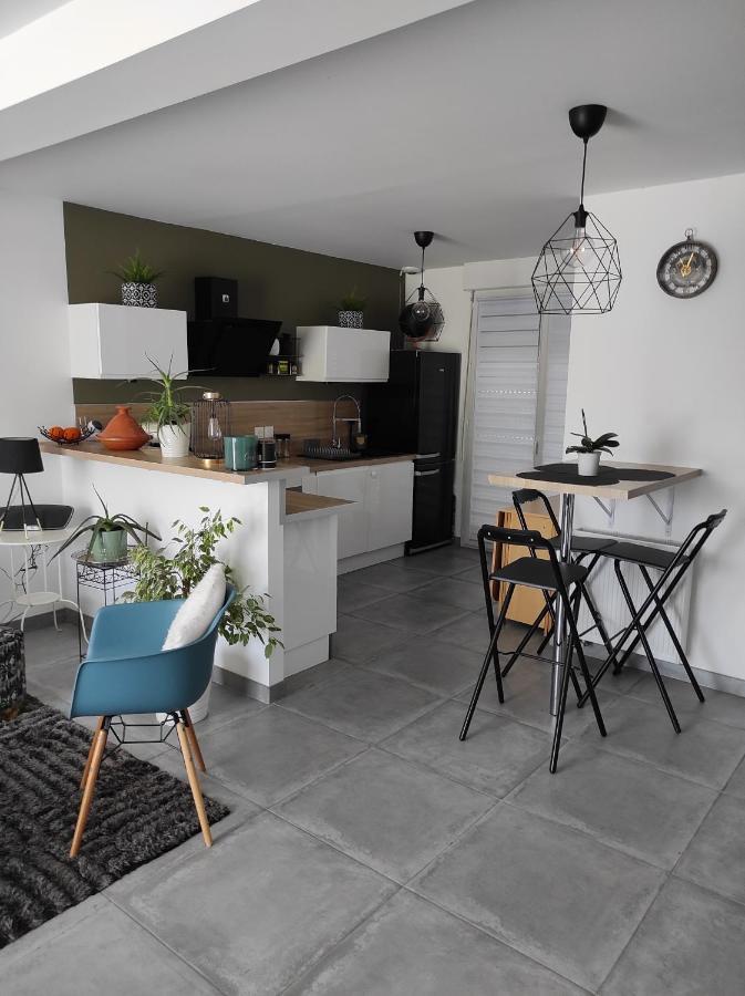 Apartmán Chez Driss Crévin Exteriér fotografie